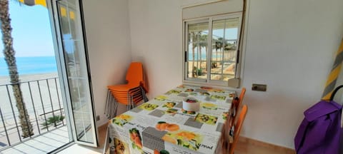 Living room, Sea view