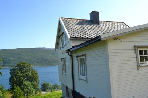 Kvaløya Lodge House in Troms Og Finnmark