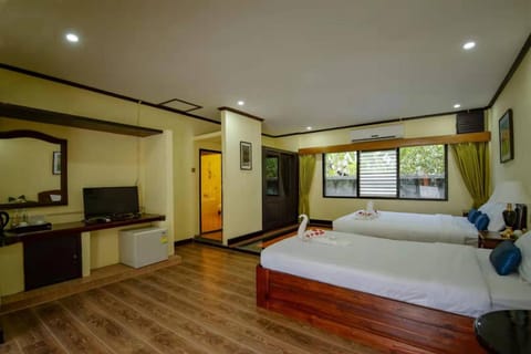 E-Outfitting Vang Thong Hotel Hotel in Luang Prabang