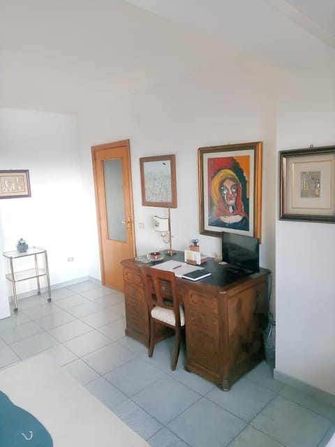 One bedroom apartement with city view and furnished terrace at Vibo Valentia Apartment in Vibo Valentia