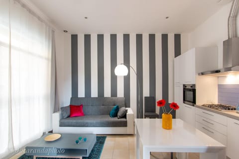 Kitchen or kitchenette, Living room, Dining area