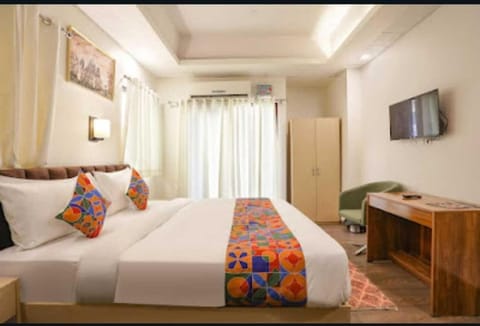 Collection O Royal Spark Inn Hotel in Gurugram