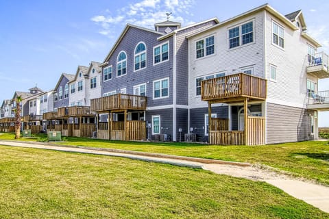 Pathway 14838 Maison in North Padre Island