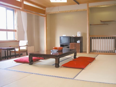 Shiga Kogen Lodge Albergue natural in Shimotakai District
