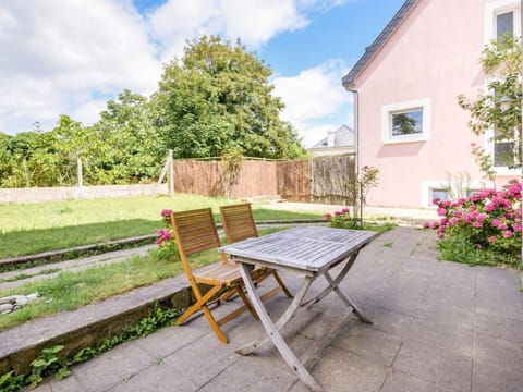 Garden, Balcony/Terrace