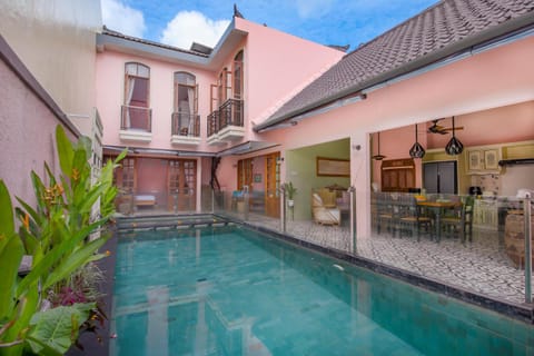 Property building, Pool view, Swimming pool