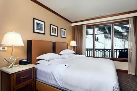 The Ritz-Carlton Club, Two-Bedroom WR Residence 2305, Ski-in & Ski-out Resort in Aspen Highlands House in Aspen