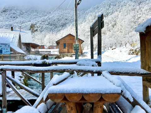 Domacinstvo na kraju svijeta Country House in Federation of Bosnia and Herzegovina