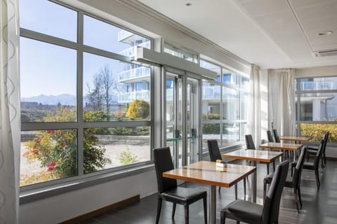 Restaurant/places to eat, Breakfast