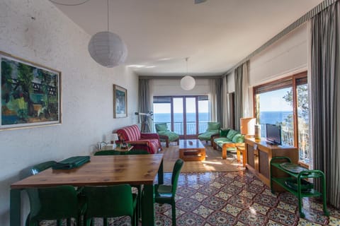 Stunning View- Wifi & Parking Condominio in Liguria