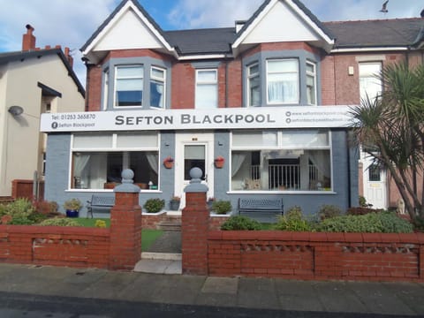 The Sefton Blackpool Bed and Breakfast in Blackpool