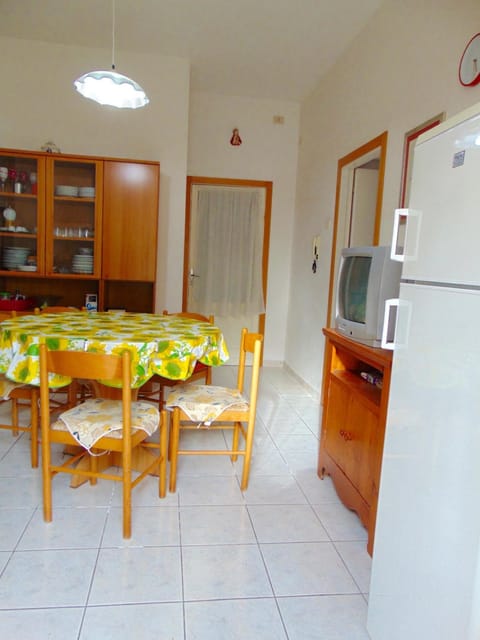 N209 - Numana, bilocale con giardino a 100 metri dal mare Appartement in Numana