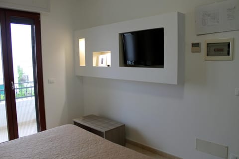 TV and multimedia, Bedroom