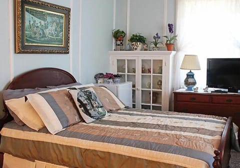 Port City Guest House Bed and Breakfast in Wilmington