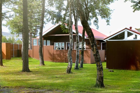 Property building, Day, Garden, Garden view