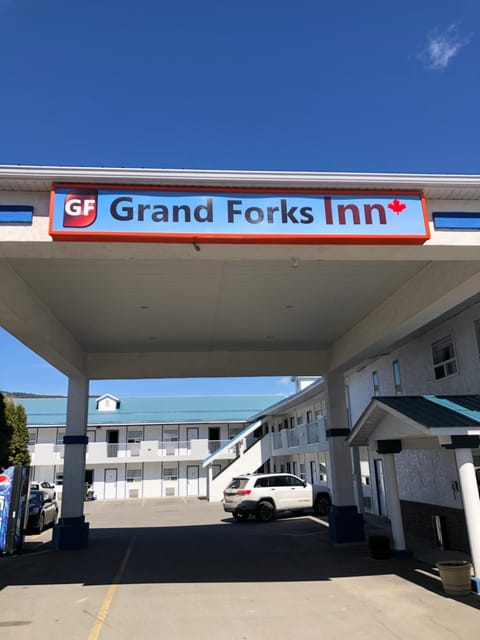 Grand Forks Inn Hotel in Grand Forks