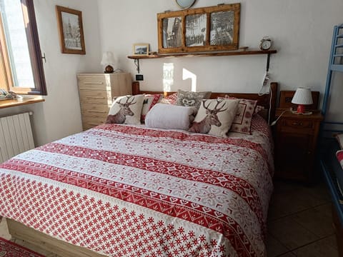 Sauze d'Oulx ciabot la garitüla with garden - wifi- close to the chairlift Apartment in Sauze d'Oulx