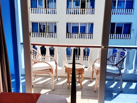Cowrie Shell Beach Apartments Official Apart-hotel in Mombasa