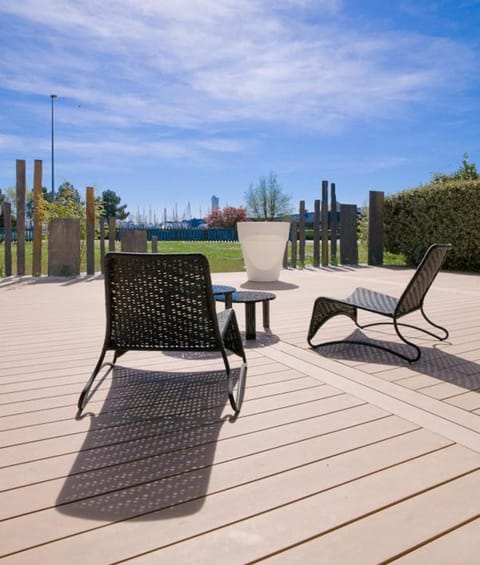 Patio, Day