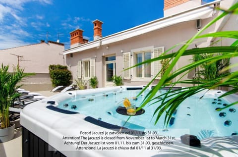 Day, Summer, Hot Tub, City view, Time of day, Open Air Bath