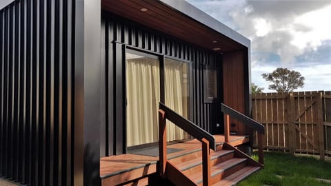 BeachBox Boutique Accommodation hotel in Northland