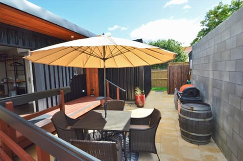 Patio, BBQ facilities, Balcony/Terrace