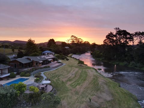 Bird's eye view, Sunset