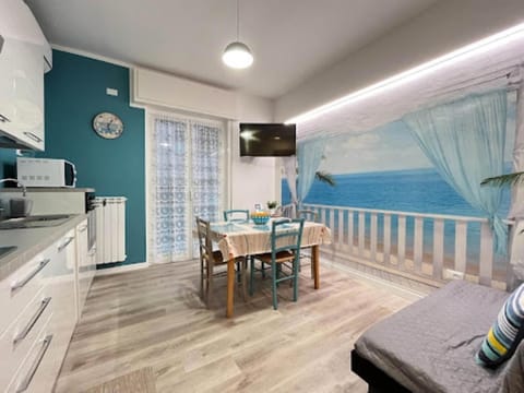 Nice and Easy Apartment Condo in Pietra Ligure