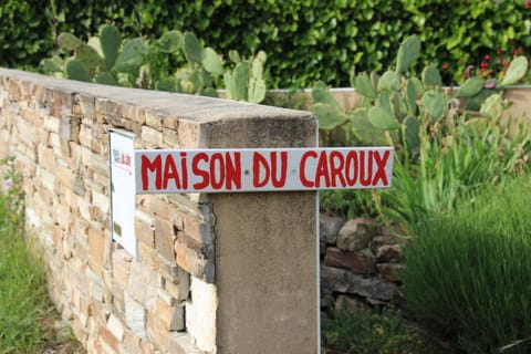 Maison du Caroux, with a pool with an amazing view Casa in Occitanie