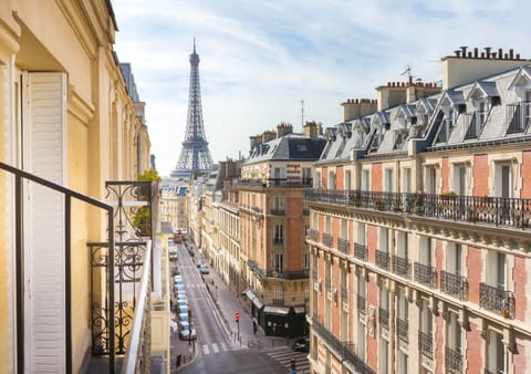 Day, Neighbourhood, Balcony/Terrace, City view