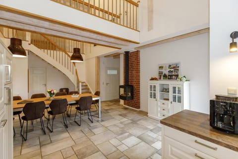 Dining area, flat iron