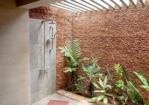 Bathroom, Open Air Bath, Public Bath