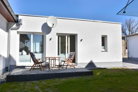 Property building, Balcony/Terrace