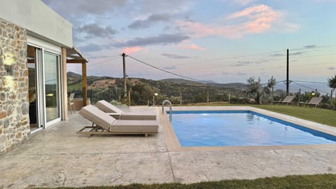 Villa Michael Triopetra Private Villa, Private Swimming Pool, Garden, Panoramic Sunset Villa in Crete