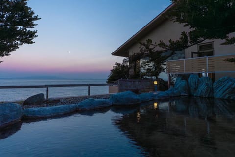 Hot Spring Bath, Open Air Bath