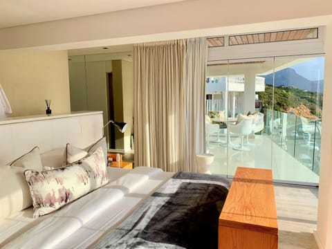 Clifton YOLO Spaces - Clifton Beachfront Penthouse Condominio in Cape Town