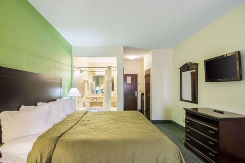 Quality Inn and Suites Harvey Hotel in Indiana