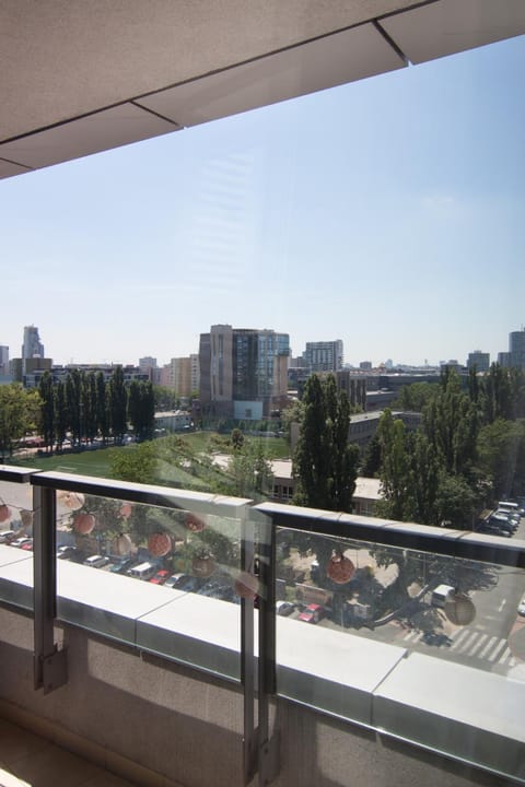 Balcony/Terrace, City view, Street view