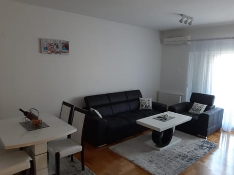 Apartman DORA Condominio in Dubrovnik-Neretva County