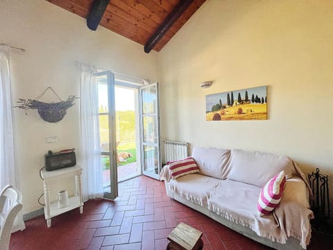 Day, Natural landscape, Living room, Seating area, Time of day