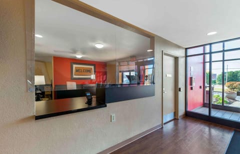 Extended Stay America Select Suites - Rockford - State Street Hôtel in Rockford