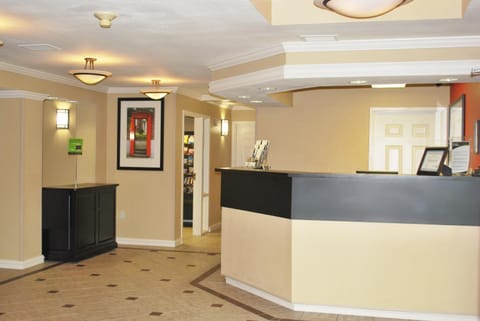 Extended Stay America Suites - St Louis - Westport - Central Hôtel in Maryland Heights