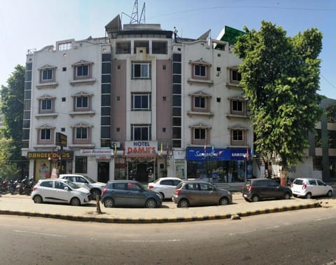 Hotel Damjis Hotel in Ahmedabad