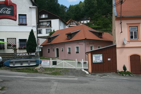 Penzion U Haničky Bed and Breakfast in South Bohemian Region