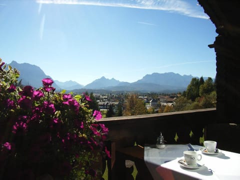 Day, Balcony/Terrace, Mountain view