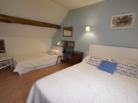 Charme Authentique à Bonnevent avec Vue et Calme - FR-1-497-81 House in Normandy