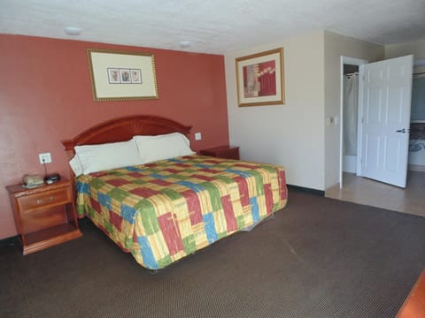Western Inn & Suites Motel in Sierra Nevada