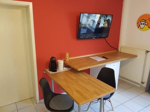 TV and multimedia, Dining area