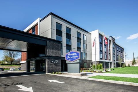 Hampton Inn & Suites by Hilton Québec - Beauport Hotel in Quebec City