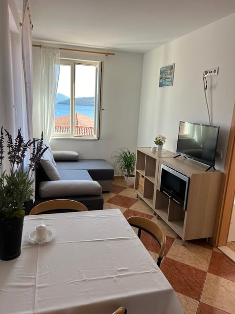 Apartments and Rooms Katija & Egon Bed and Breakfast in Korčula